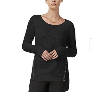 Bar III Womens Grommet Detail Jewel Neck Pullover Sweater Deep Black - Small